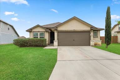 Main picture of 8150 Cactus Bend Dr