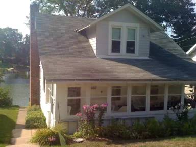 Main picture of 3676 Portage Point Blvd