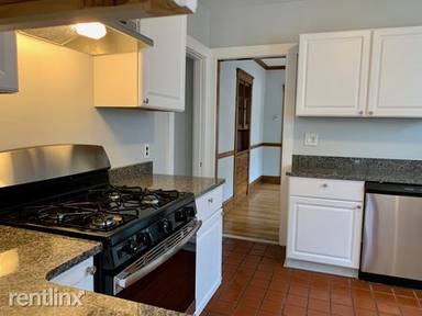 Main picture of 18 Lenglen Rd