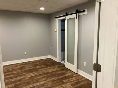 Main picture of 212 E Orange St