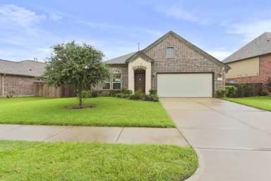 Main picture of 9735 Stratton Ridge Dr
