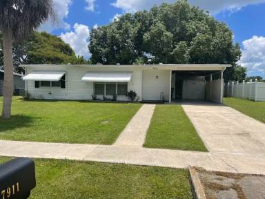 Main picture of 7903 Hyde Park Ave