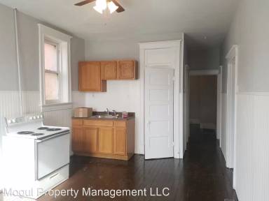 Main picture of 3106 Keokuk St