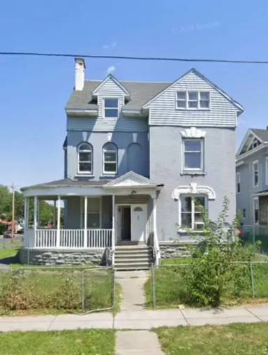 Main picture of 140 Washington Sq