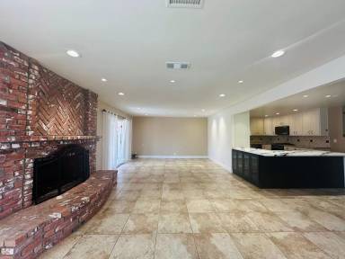 Main picture of 9708 Mariposa Ave