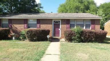 Main picture of 218 Gardenia Ct
