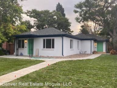 Main picture of 1516 Olive St