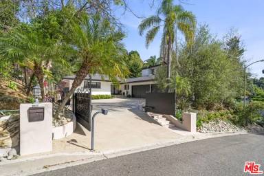 Main picture of 9023 Alto Cedro Dr