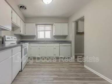 Main picture of 4717 Gladstone St