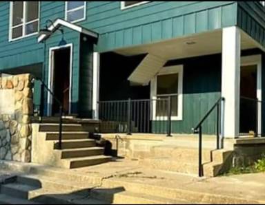 Main picture of 1206 1/2 N Apperson Way