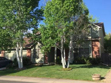 Main picture of 1442 Salem St