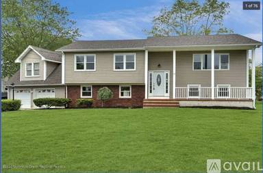 Main picture of 12 Johnson St