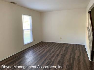 Main picture of 7320 Stuart Dr