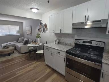 Main picture of 25 N 31st St