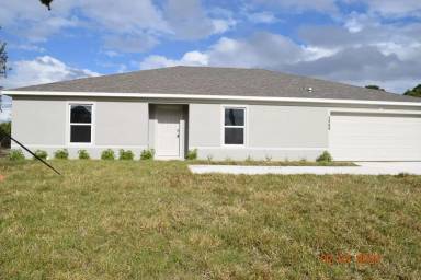 Main picture of 3949 SW Savona Blvd