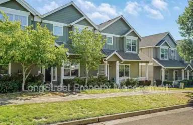 Main picture of 3205 NW Foxtail Pl