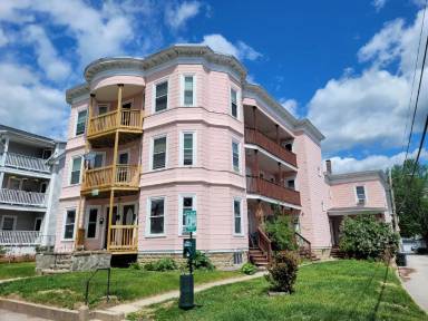 Main picture of 27 Bremer St