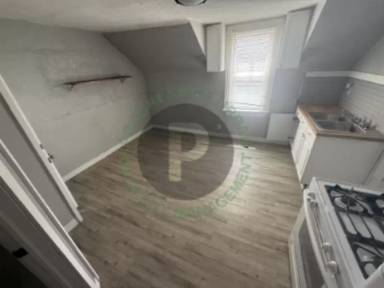 Main picture of 4067 E 57th St