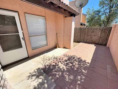 Main picture of 4022 N Calle Grande