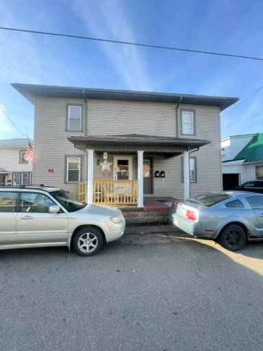 Main picture of 214 1st Dr NW