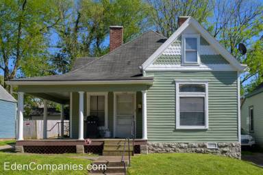 Main picture of 330 Oldham Ave