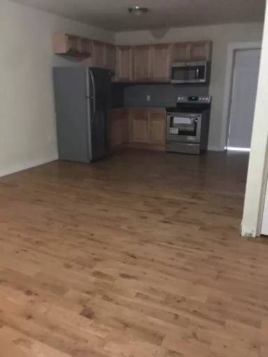 Main picture of 182 Diamond St