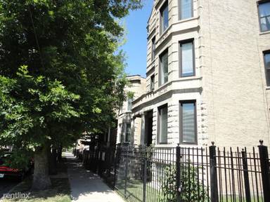 Main picture of 2610 W Walton St
