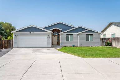 Main picture of 4126 W Peninsula Dr