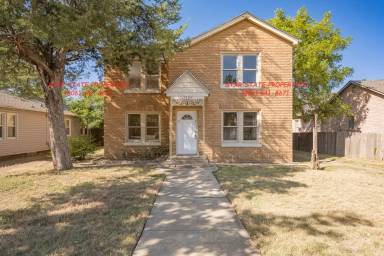 Main picture of 1504 S Ong St