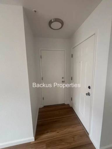 Main picture of 24208 Lincoln St