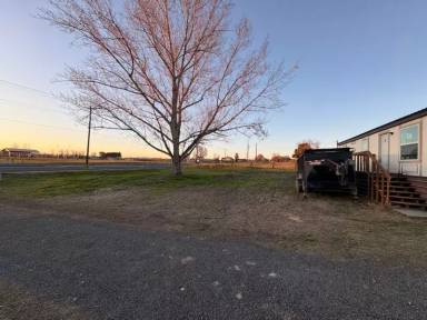 Main picture of 471 Cheyne Rd