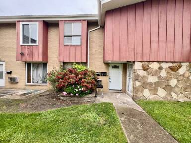 Main picture of 27801 Mills Ave