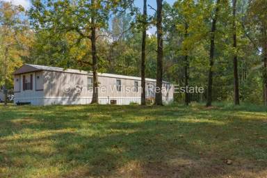 Main picture of 300 Rogers Rd