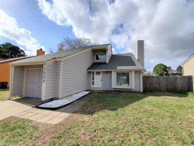 Main picture of 1553 Beachview Dr