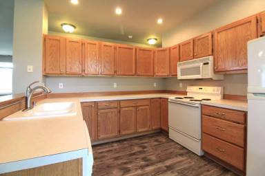 Main picture of 702 N Nevada Ct