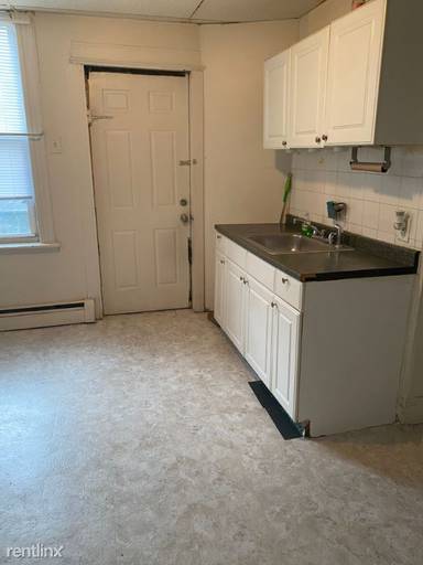 Main picture of 515 Kennedy Blvd