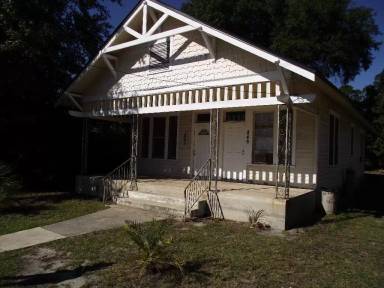 Main picture of 851 Broxton St