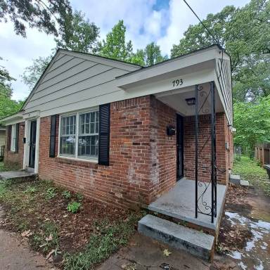 Main picture of 793 Dillworth St