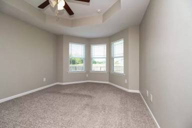 Main picture of 1002 Chimalis Dr