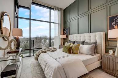 Main picture of 1088 Park Ave