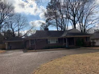 Main picture of 5209 Walnut Grove Rd