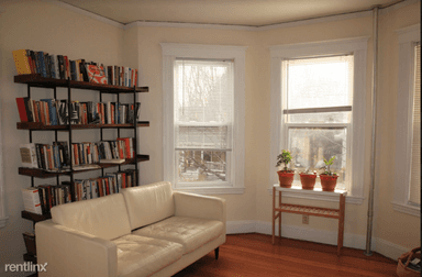 Main picture of 31 Ainsworth St