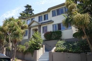 Main picture of 3750 Park Boulevard Way