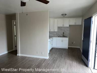 Main picture of 12007 Walnut St