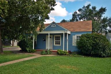 Main picture of 2601 25th St