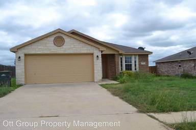 Main picture of 1307 Dixon Cir