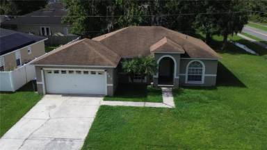 Main picture of 723 Bobolink Ct