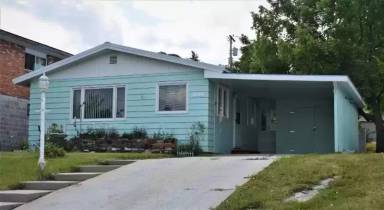 Main picture of 1913 Winne Ave