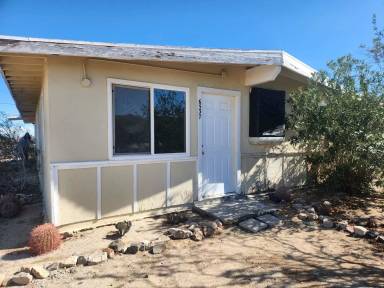 Main picture of 6539 Persia Ave