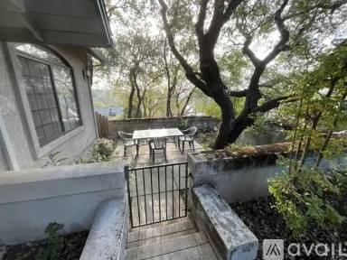 Main picture of 258 Hoffman Ave